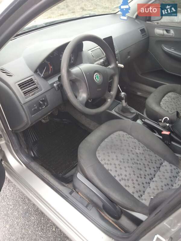 Хетчбек Skoda Fabia 2006 в Вінниці