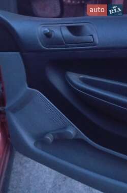 Хэтчбек Skoda Fabia 2002 в 