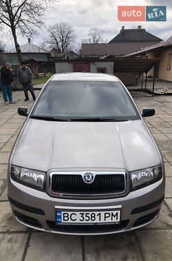 Хетчбек Skoda Fabia 2008 в 