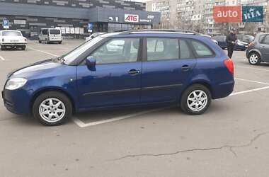 Универсал Skoda Fabia 2009 в 