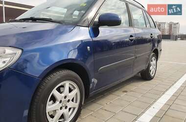 Универсал Skoda Fabia 2009 в 