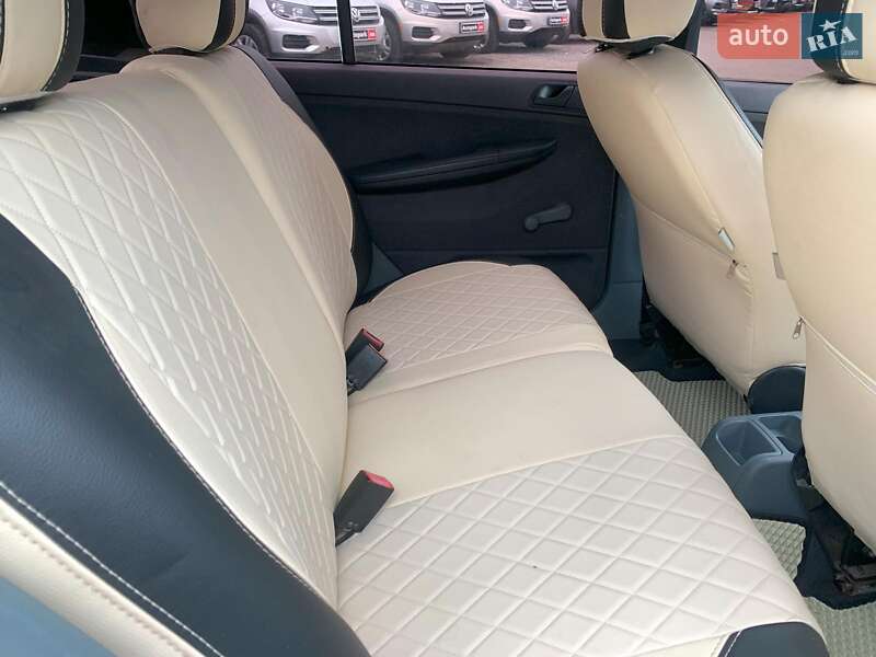 Хетчбек Skoda Fabia 2001 в Вінниці