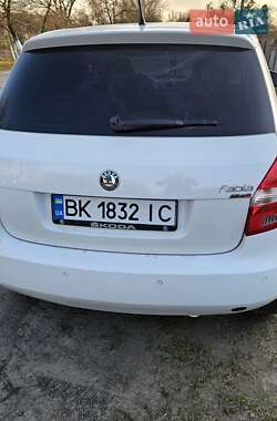 Хетчбек Skoda Fabia 2010 в Рівному