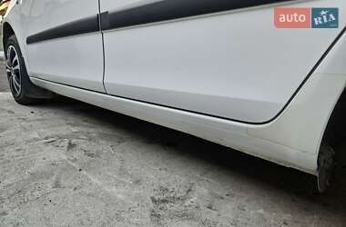 Хетчбек Skoda Fabia 2010 в Рівному