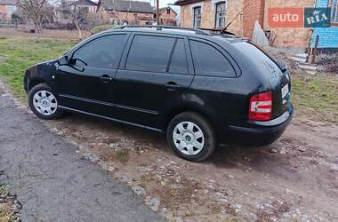 Хетчбек Skoda Fabia 2005 в Вороновиці