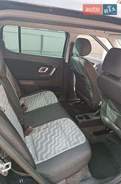 Хэтчбек Skoda Fabia 2009 в 