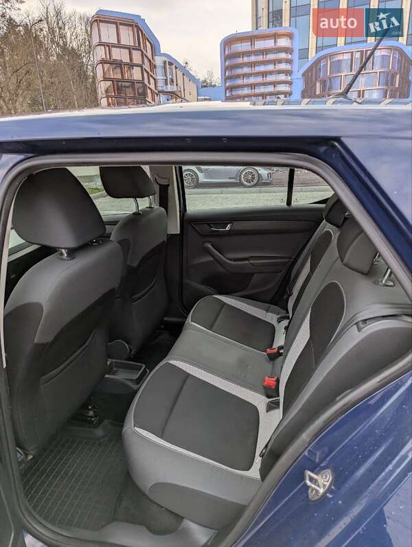 Хетчбек Skoda Fabia 2016 в Львові фото 10 Хетчбек Skoda Fabia 2016 в Львові