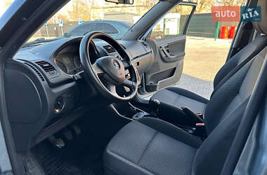 Хэтчбек Skoda Fabia 2013 в 