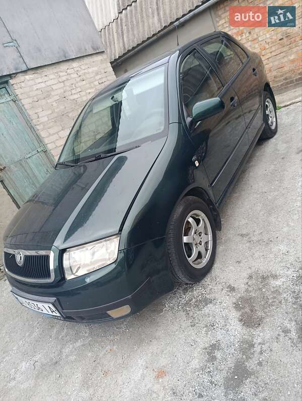 Хэтчбек Skoda Fabia 2001 в Запорожье
