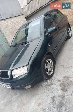 Хэтчбек Skoda Fabia 2001 в 