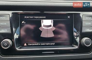 Хэтчбек Skoda Fabia 2019 в 