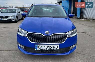 Хэтчбек Skoda Fabia 2019 в 