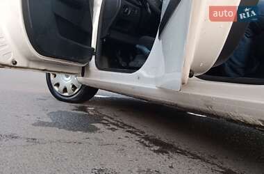Универсал Skoda Fabia 2012 в 