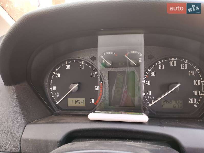 Универсал Skoda Fabia 2004 в Любаре