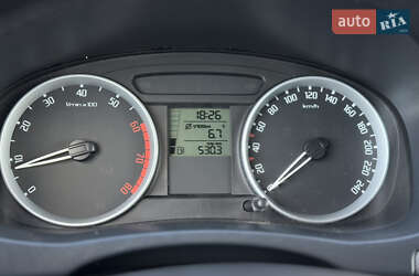 Хетчбек Skoda Fabia 2008 в 