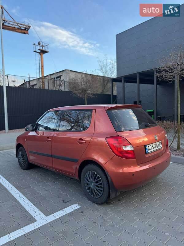 Хетчбек Skoda Fabia 2008 в Києві