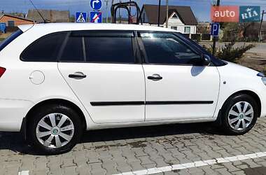 Универсал Skoda Fabia 2011 в 