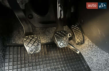 Хэтчбек Skoda Fabia 2006 в 