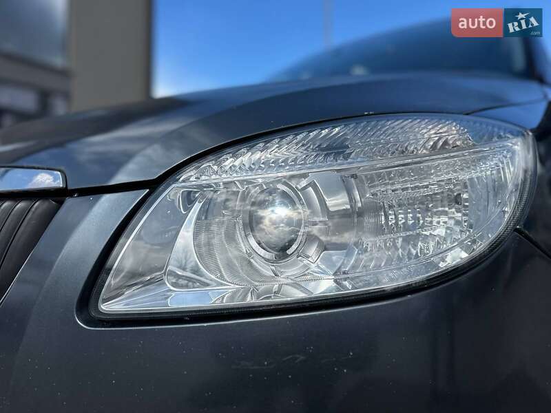 Хэтчбек Skoda Fabia 2008 в Львове