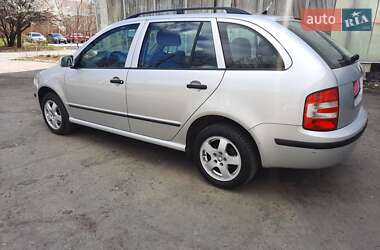 Универсал Skoda Fabia 2005 в 