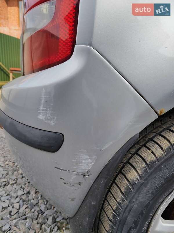 Хетчбек Skoda Fabia 2002 в Львові