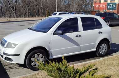 Хэтчбек Skoda Fabia 2006 в 