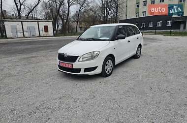 Универсал Skoda Fabia 2012 в 
