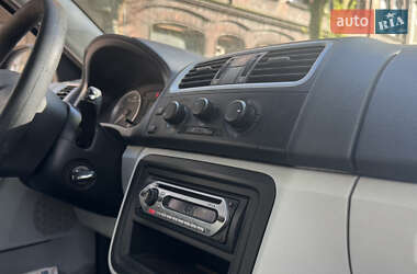 Хэтчбек Skoda Fabia 2008 в 
