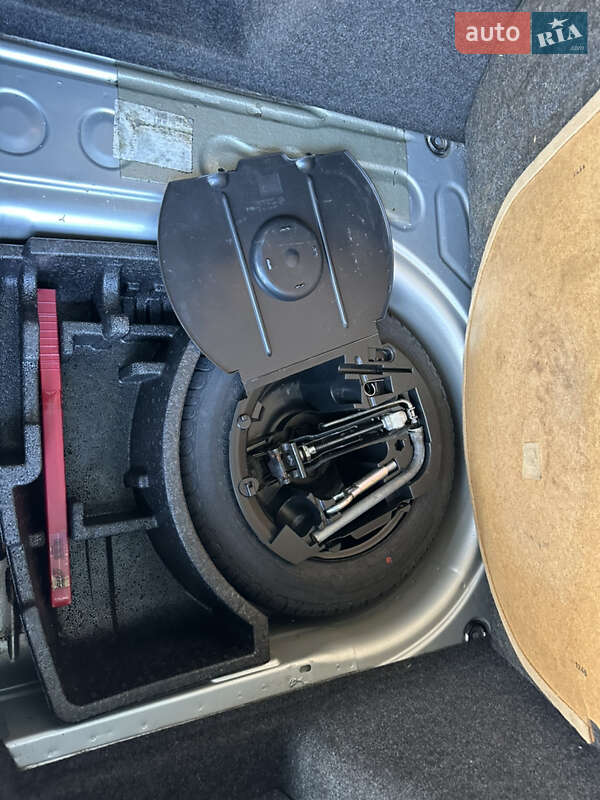 Универсал Skoda Fabia 2007 в Ровно