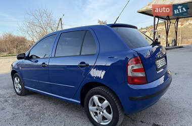 Хэтчбек Skoda Fabia 2007 в 