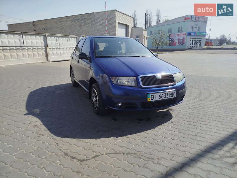 Хэтчбек Skoda Fabia 2006 в 
