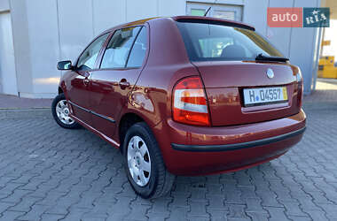 Хэтчбек Skoda Fabia 2008 в 