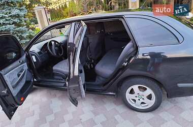 Універсал Skoda Fabia 2001 в 
