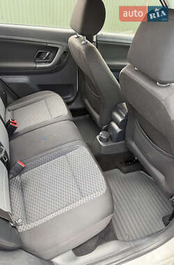 Хэтчбек Skoda Fabia 2011 в 