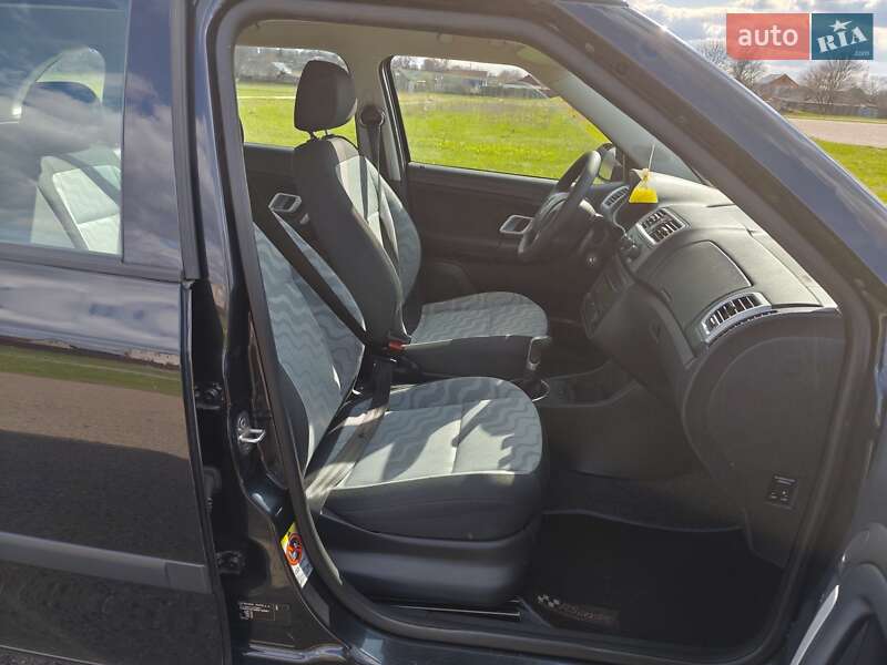 Универсал Skoda Fabia 2008 в Полтаве