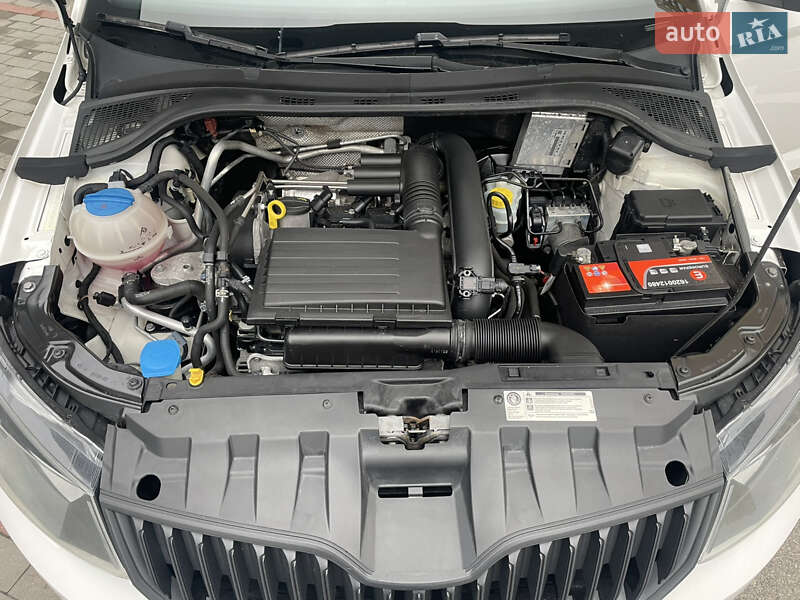 Хэтчбек Skoda Fabia 2017 в Киеве