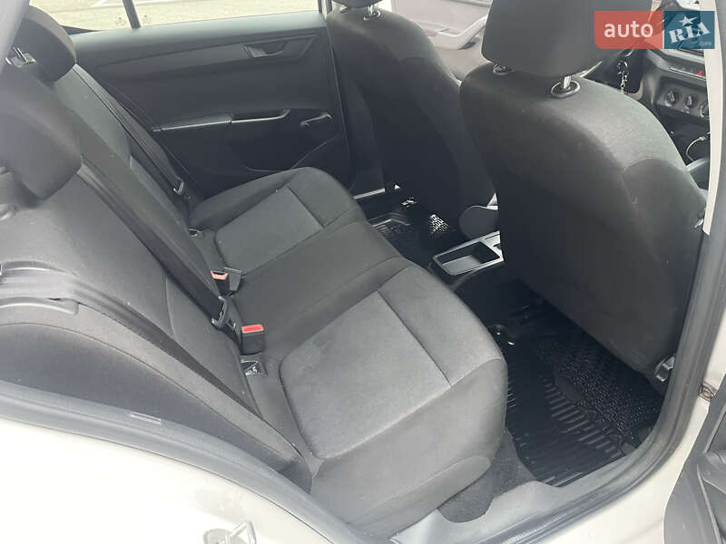 Хэтчбек Skoda Fabia 2017 в Киеве