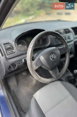 Хэтчбек Skoda Fabia 2014 в 