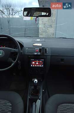 Универсал Skoda Fabia 2004 в 