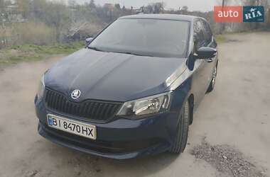 Хэтчбек Skoda Fabia 2015 в 