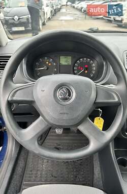 Хэтчбек Skoda Fabia 2013 в 