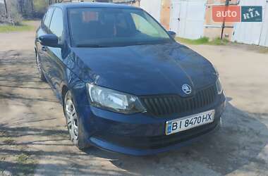 Хэтчбек Skoda Fabia 2015 в 