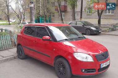 Хэтчбек Skoda Fabia 2008 в 