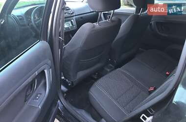 Хэтчбек Skoda Fabia 2011 в 
