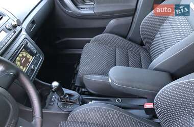 Хэтчбек Skoda Fabia 2011 в 