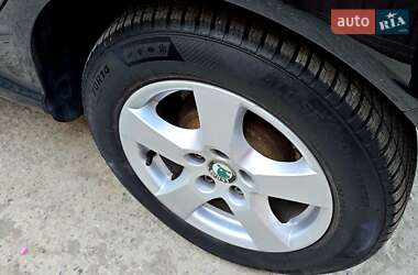Хетчбек Skoda Fabia 2007 в 