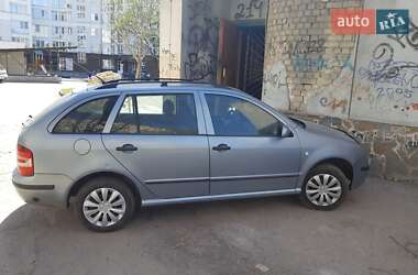Универсал Skoda Fabia 2004 в 