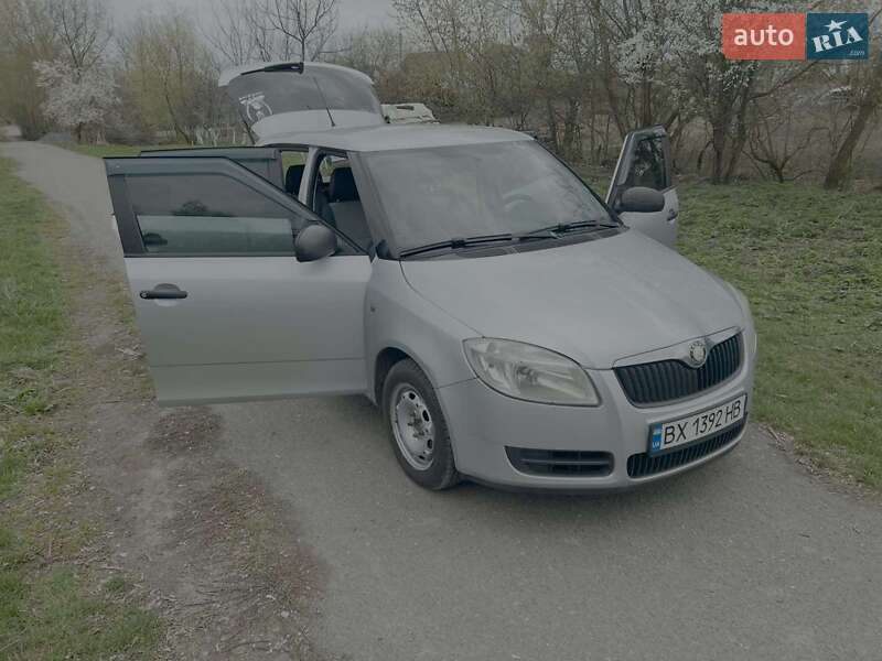 Універсал Skoda Fabia 2009 в Старокостянтинові