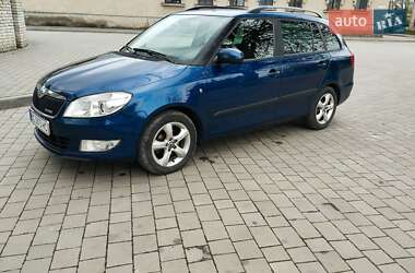 Универсал Skoda Fabia 2011 в 