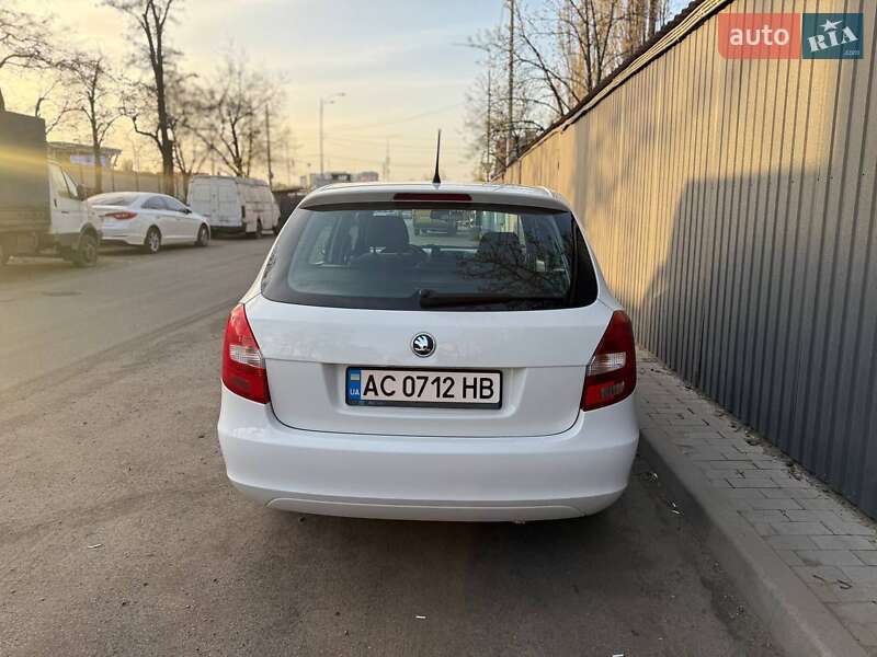 Универсал Skoda Fabia 2013 в Киеве